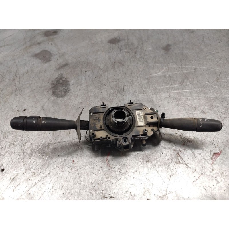 Recambio de mando multifuncion para renault master ii furgoneta (fd) 2.5 d referencia OEM IAM 7700354626  