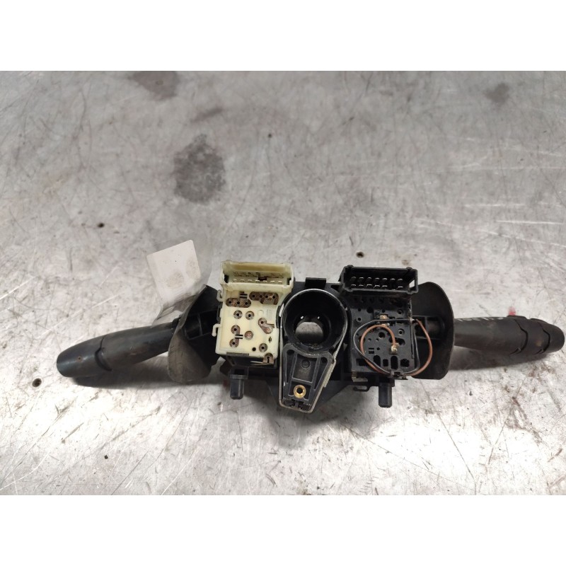 Recambio de mando multifuncion para renault master ii furgoneta (fd) 2.5 d referencia OEM IAM 7700354626 - Blanco 2