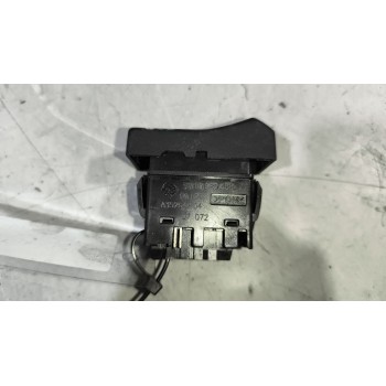 Recambio de interruptor para renault magnum ab 2005 12.8 diesel referencia OEM IAM 5010589488  