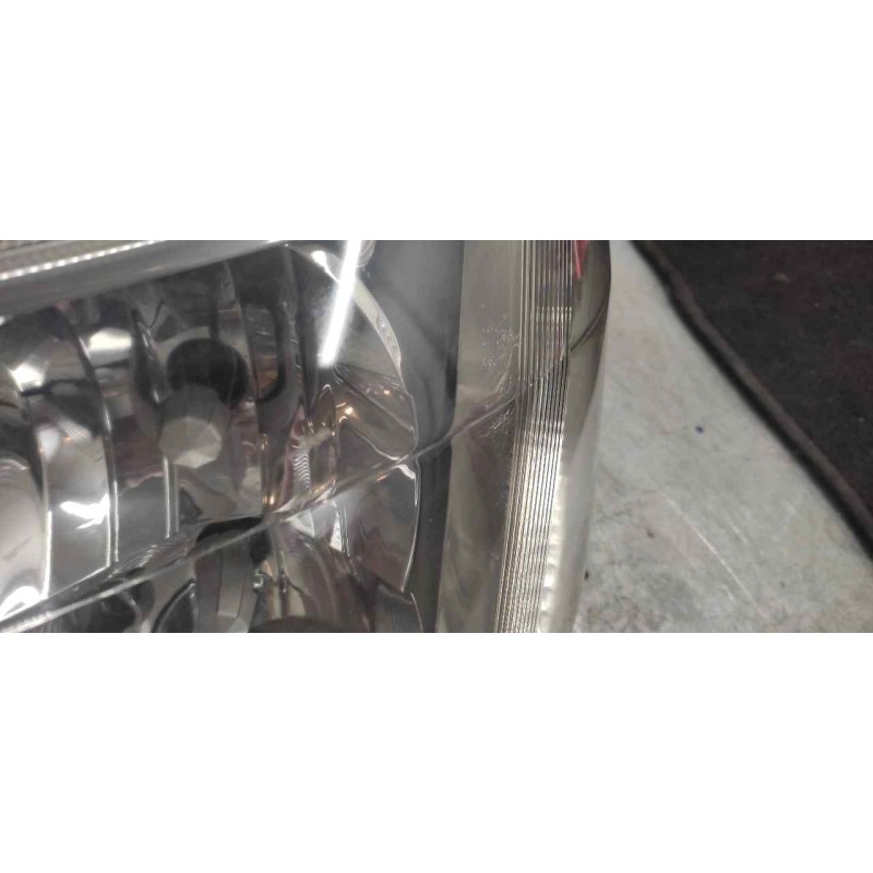 Recambio de faro izquierdo para mercedes-benz sprinter 02.00  combi 2.2 cdi cat referencia OEM IAM 2