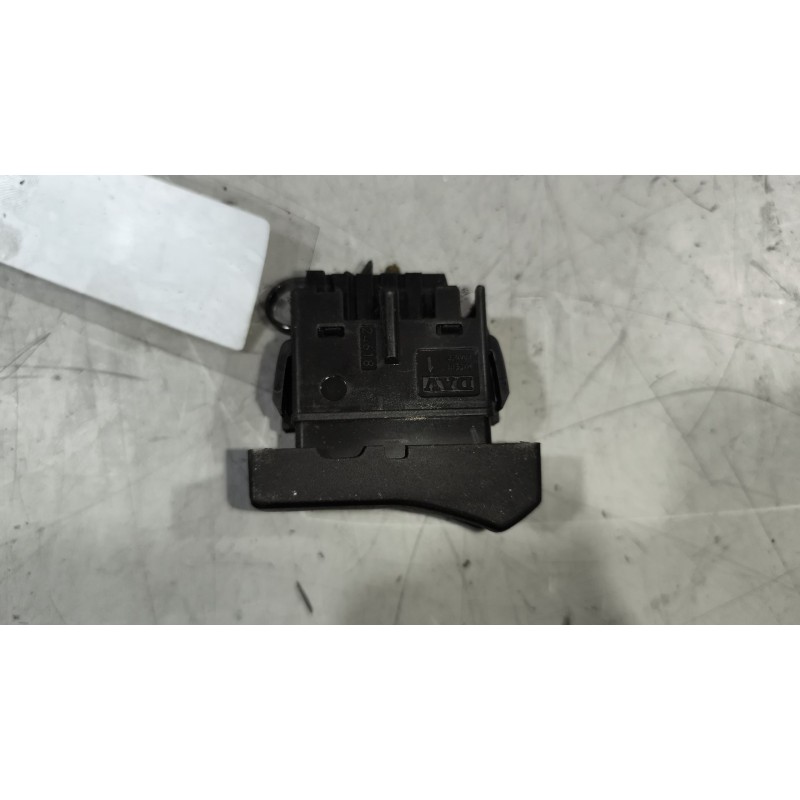 Recambio de interruptor para renault magnum ab 2005 12.8 diesel referencia OEM IAM 5010589014 - Negro 3