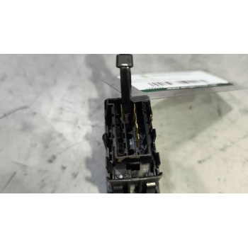 Recambio de interruptor para renault magnum ab 2005 12.8 diesel referencia OEM IAM 5010379357  