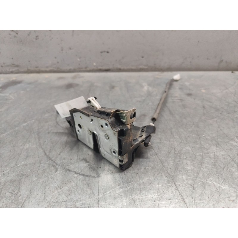 Recambio de cerradura puerta delantera derecha para bmw serie 3 berlina (e46) 320d referencia OEM IAM 7PINES  