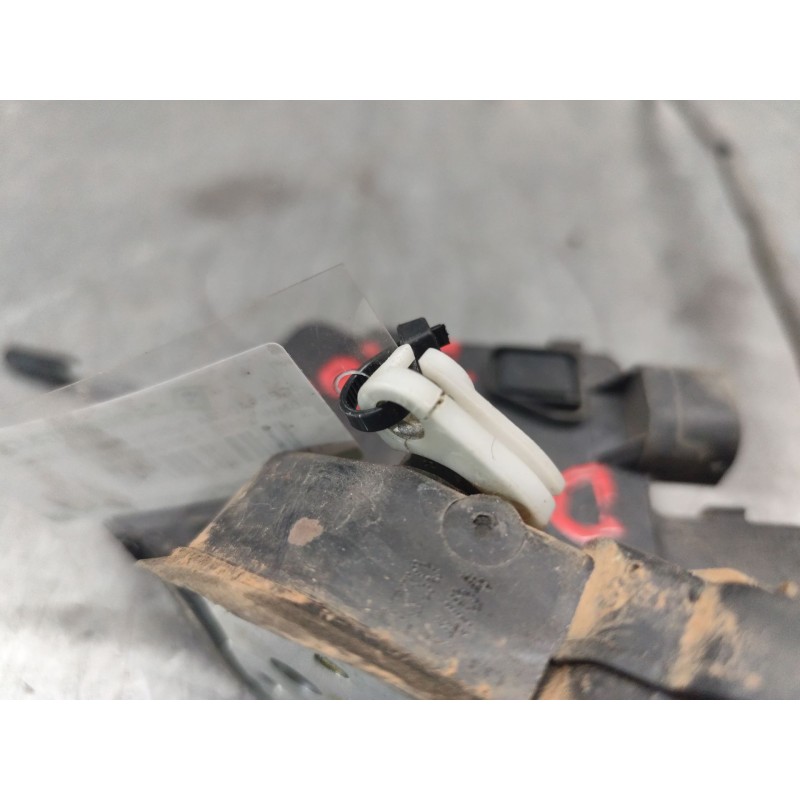 Recambio de cerradura puerta delantera derecha para bmw serie 3 berlina (e46) 320d referencia OEM IAM 7PINES 3