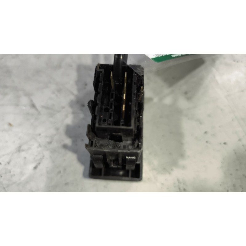 Recambio de interruptor para renault magnum ab 2005 12.8 diesel referencia OEM IAM 5010589021 - Negro 2