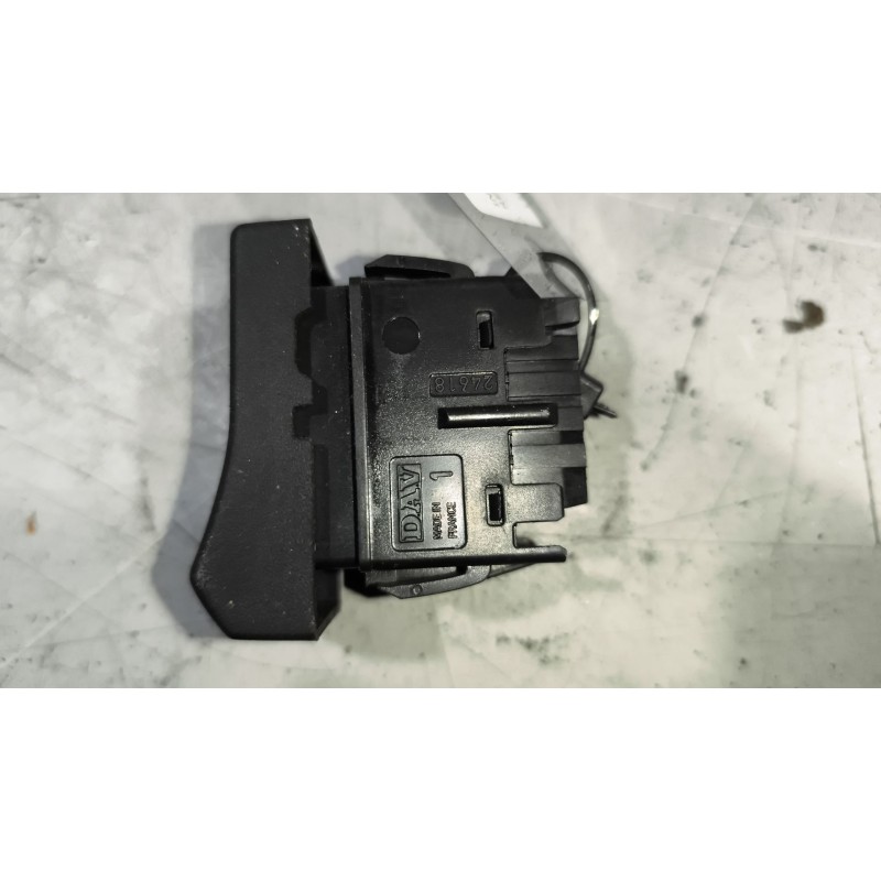 Recambio de interruptor para renault magnum ab 2005 12.8 diesel referencia OEM IAM 5010589021 - Negro 4