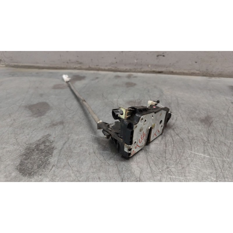 Recambio de cerradura puerta trasera izquierda para bmw serie 3 berlina (e46) 320d referencia OEM IAM 7PINES  