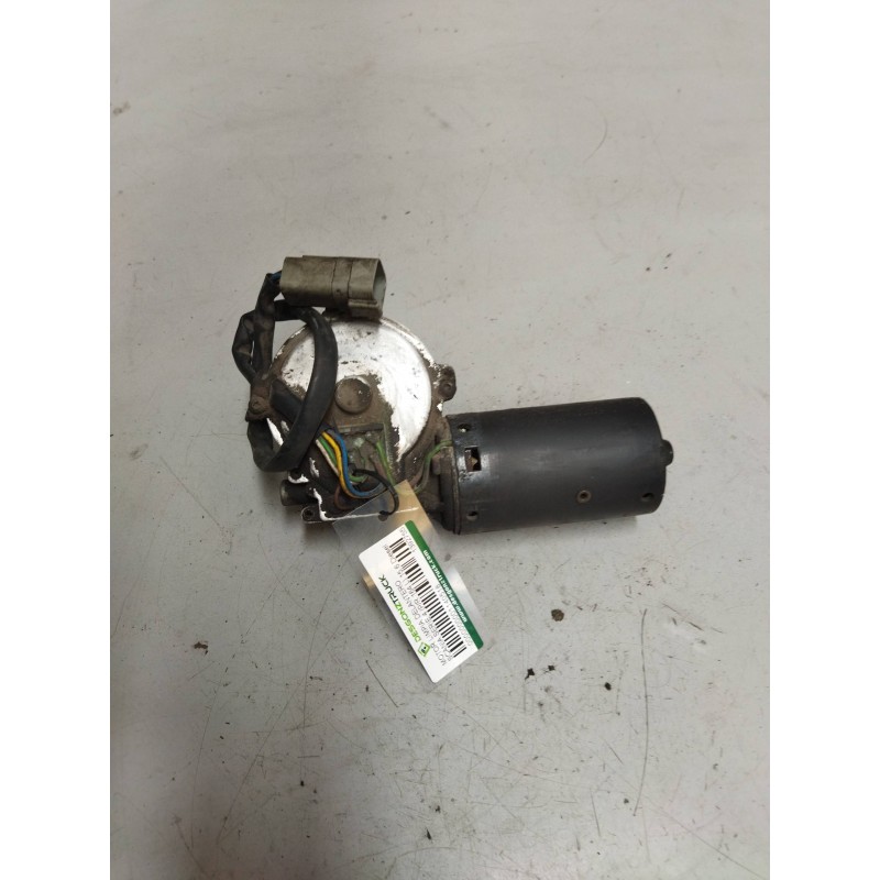 Recambio de motor limpia delantero para scania serie 4 (p/r 164 l) 15.6 diesel referencia OEM IAM 1392755 - Blanco