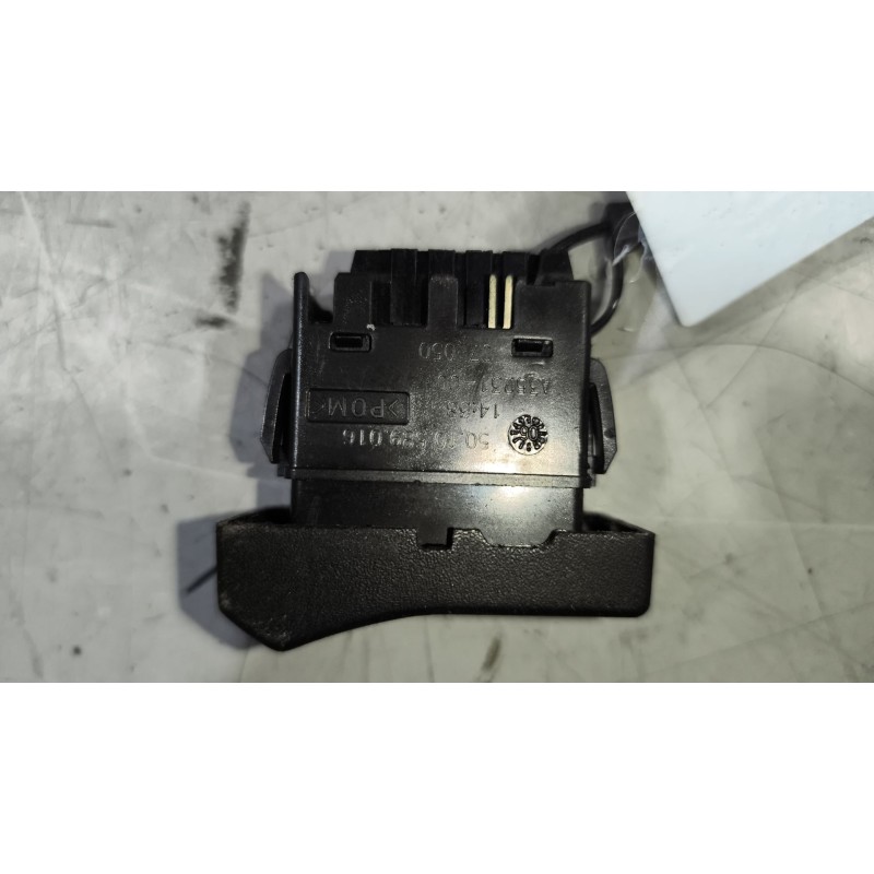 Recambio de interruptor para renault magnum ab 2005 12.8 diesel referencia OEM IAM 5010589016 - Negro 3