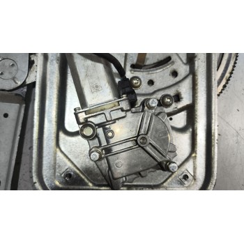Recambio de elevalunas delantero izquierdo para scania p,g,r,t - series p 500, r 500 referencia OEM IAM   