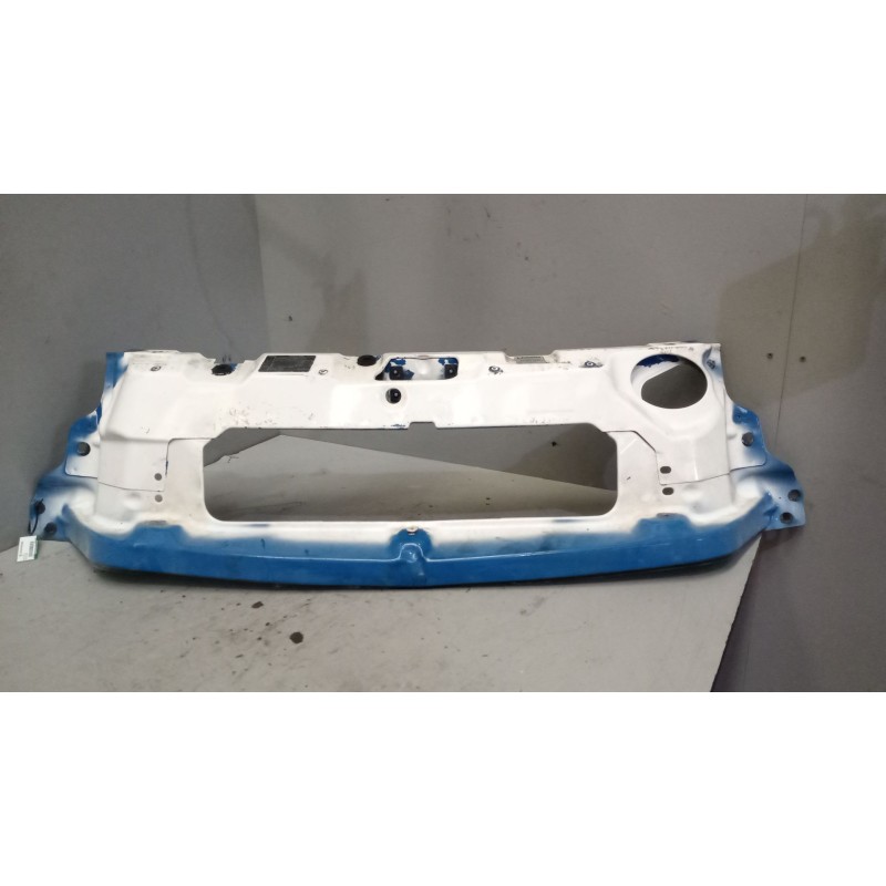 Recambio de panel frontal para iveco sunrise referencia OEM IAM 5801513863  