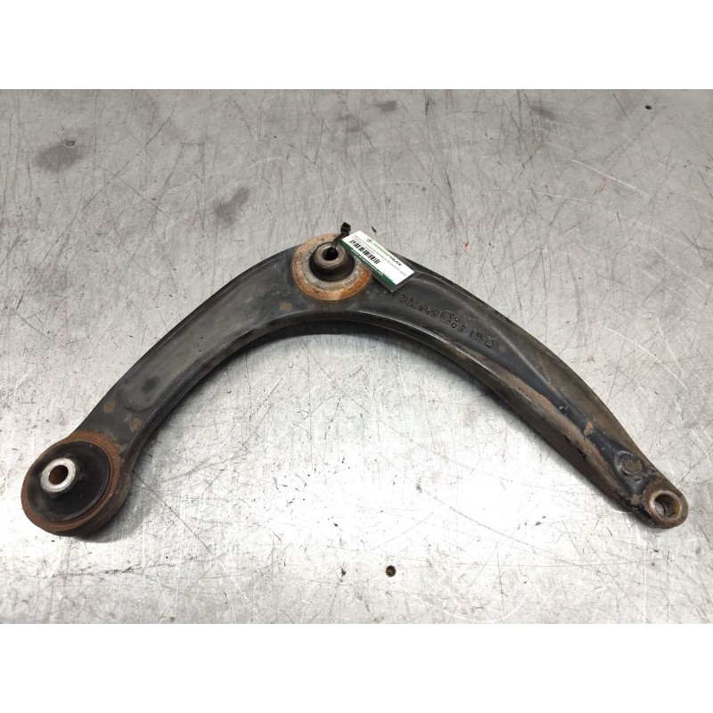 Recambio de brazo suspension inferior delantero derecho para citroën c4 berlina cool referencia OEM IAM 566792AK  