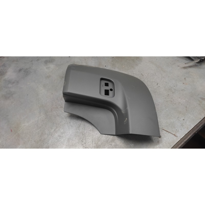 Recambio de puntera paragolpes trasera derecha para renault scenic ii 1.5 dci diesel fap referencia OEM IAM 8200228107 2