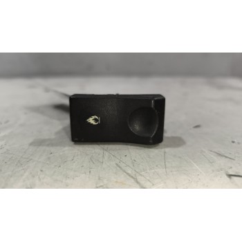 Recambio de interruptor para renault magnum ab 2005 12.8 diesel referencia OEM IAM 5010480359  