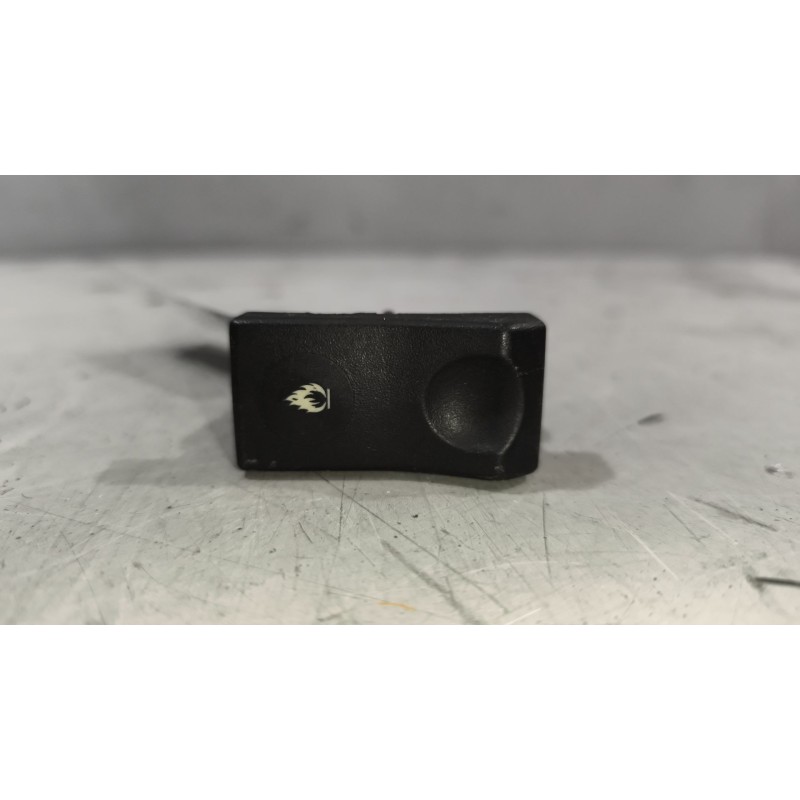 Recambio de interruptor para renault magnum ab 2005 12.8 diesel referencia OEM IAM 5010480359  