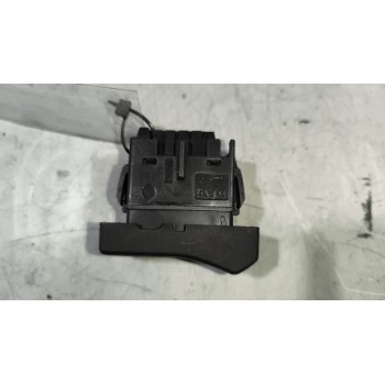 Recambio de interruptor para renault magnum ab 2005 12.8 diesel referencia OEM IAM 5010480359  