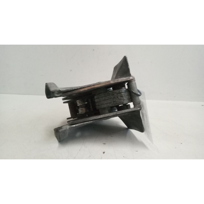Recambio de cierre cabina derecho para volvo fh 12 2002  fsa std 4x2 largo globetrotter (lhh2, l2h2) referencia OEM IAM 20443002 2