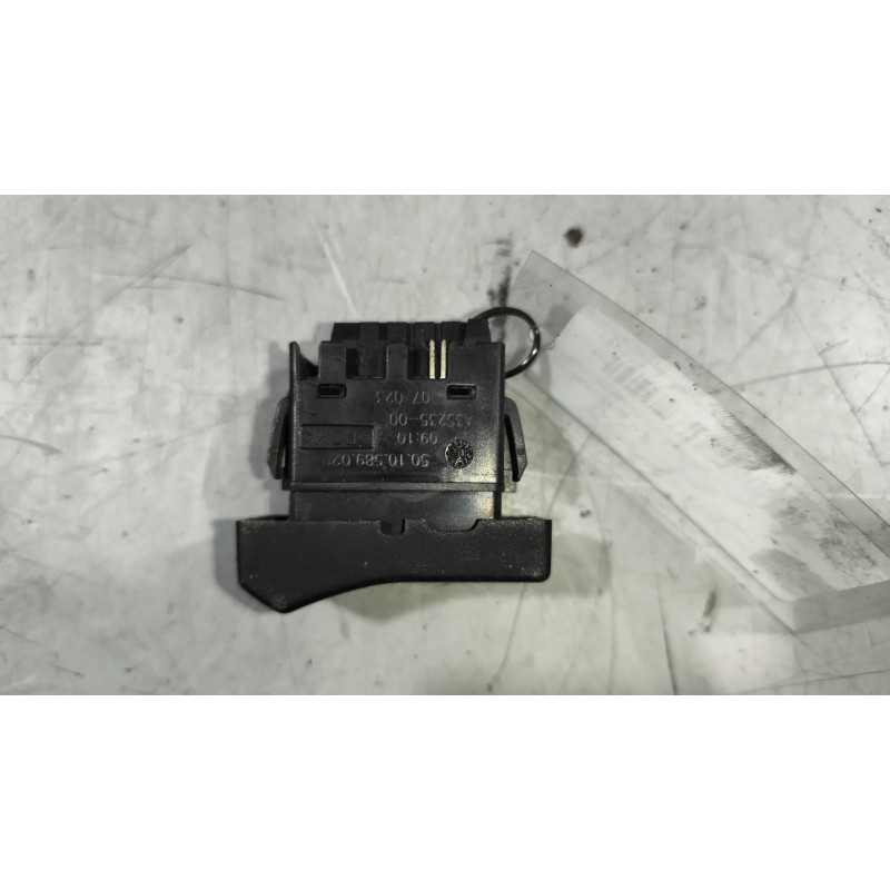 Recambio de interruptor para renault magnum ab 2005 12.8 diesel referencia OEM IAM 5010589022 - Negro 3