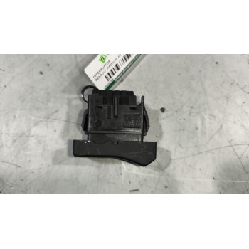 Recambio de interruptor para renault magnum ab 2005 12.8 diesel referencia OEM IAM 5010589022  