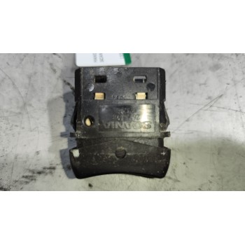 Recambio de mando elevalunas delantero derecho para scania p,g,r,t - series p 500, r 500 referencia OEM IAM 1421856  