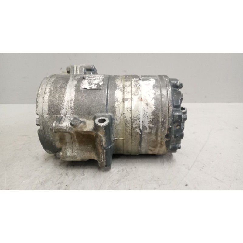 Recambio de compresor aire acondicionado para iveco stralis (as) 12.9 diesel referencia OEM IAM 5802364868  