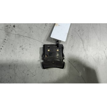 Recambio de mando elevalunas delantero izquierdo para scania p,g,r,t - series p 500, r 500 referencia OEM IAM 1421856  