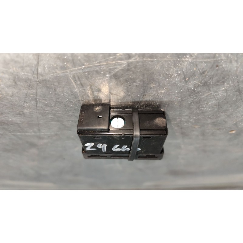 Recambio de warning para bmw serie 3 berlina (e46) 320d referencia OEM IAM 61318368920 2