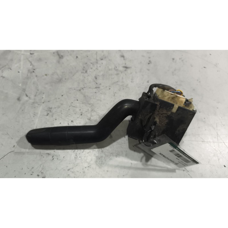 Recambio de mando limpia para scania p,g,r,t - series p 500, r 500 referencia OEM IAM 1542529 - Rojo 4