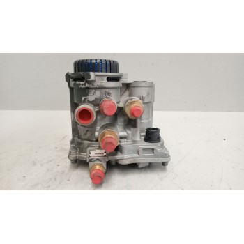 Recambio de valvula aire para iveco stralis (as) 12.9 diesel referencia OEM IAM 4802040020 valvula control remolque 