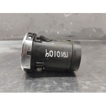 Recambio de aireador para peugeot 308 confort referencia OEM IAM 9658515377  