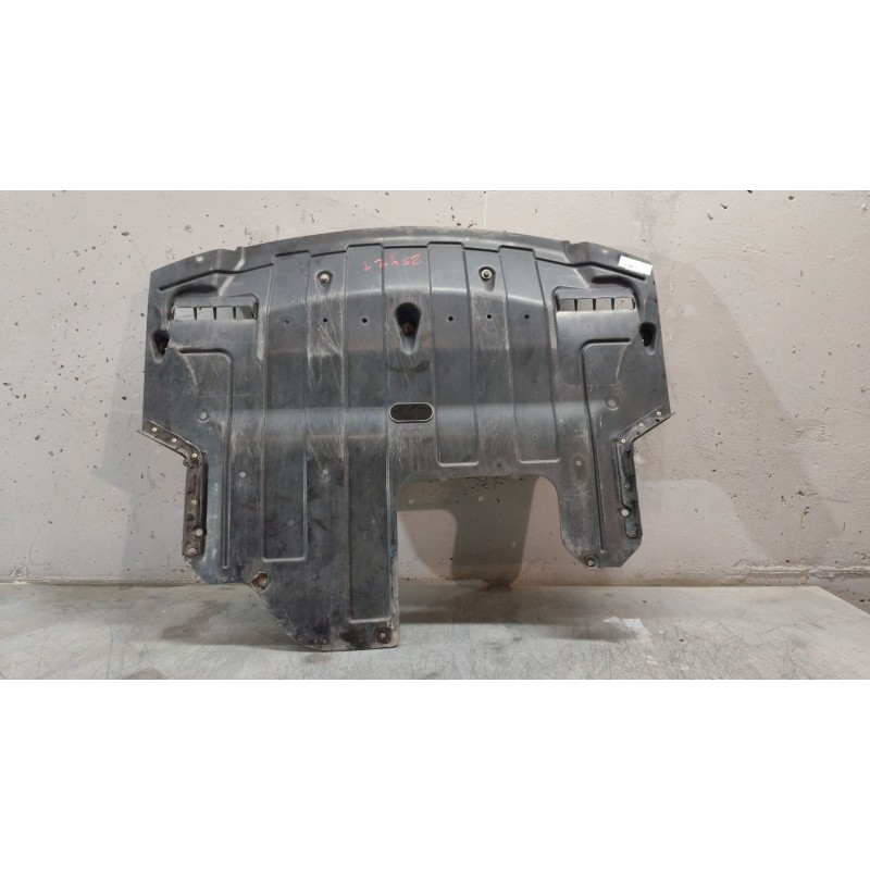 Recambio de cubrecarter para hyundai i30 (gd) 1.6 crdi referencia OEM IAM 29110A6  