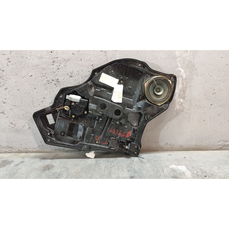 Recambio de elevalunas trasero derecho para mazda 2 berlina (dy) 1.4 active+ (59kw) referencia OEM IAM   