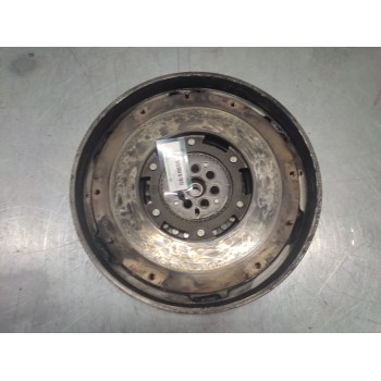 Recambio de volante motor para iveco daily combi 2.3 diesel cat referencia OEM IAM   