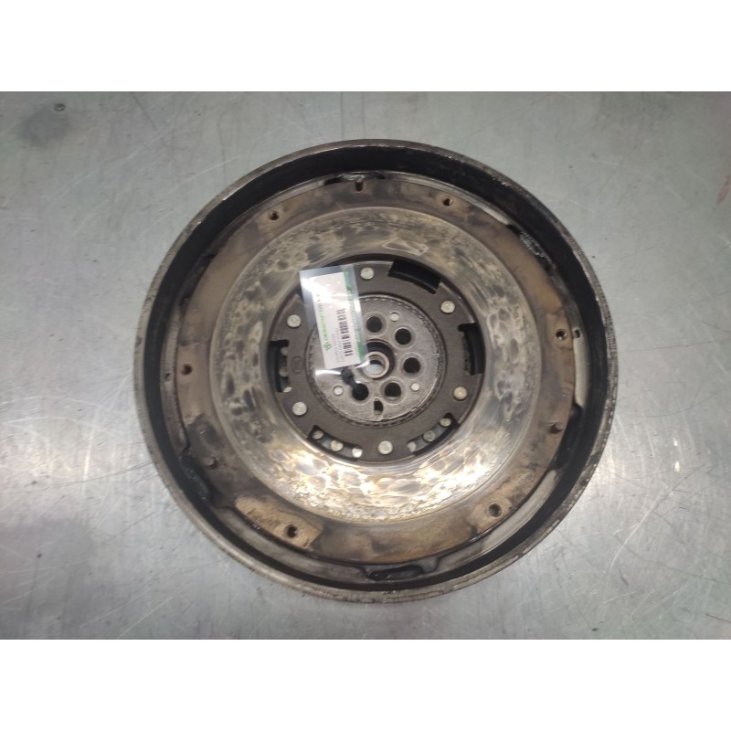 Recambio de volante motor para iveco daily combi 2.3 diesel cat referencia OEM IAM   