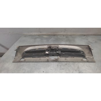 Recambio de rejilla delantera central para peugeot partner (s2) 1.6 16v cat referencia OEM IAM 9644758577  