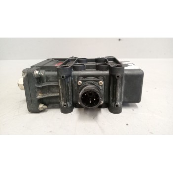 Recambio de desconectador baterias para iveco stralis (as) 12.9 diesel referencia OEM IAM 5801387502  