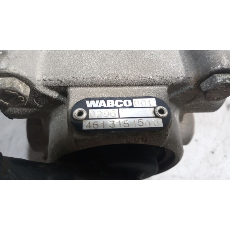 Recambio de valvula aire para renault m 180/210/230.13/16 midliner 6.2 diesel referencia OEM IAM 4614941090 - Blanco 5