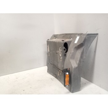 Recambio de guardabarros trasero izquierdo para renault magnum ab diesel referencia OEM IAM   DELANTERO
