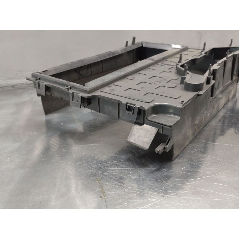 Recambio de panel frontal para renault clio iv (bh_) 0.9 tce 90 referencia OEM IAM - Blanco 3