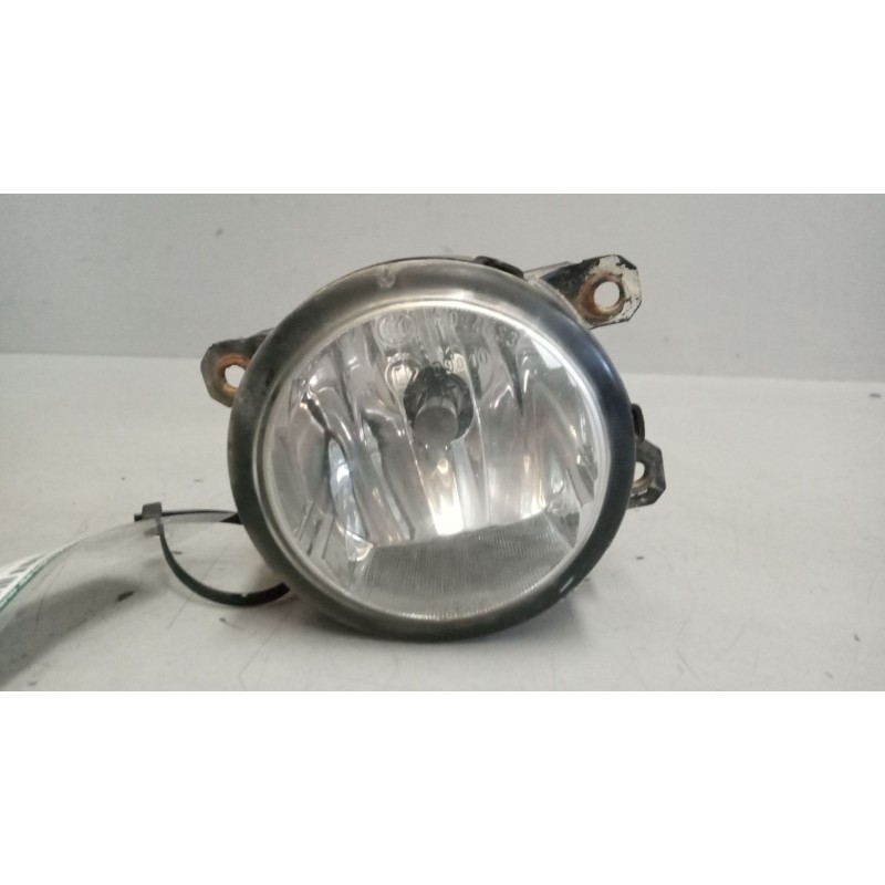 Recambio de faro antiniebla derecho para iveco sunrise referencia OEM IAM   