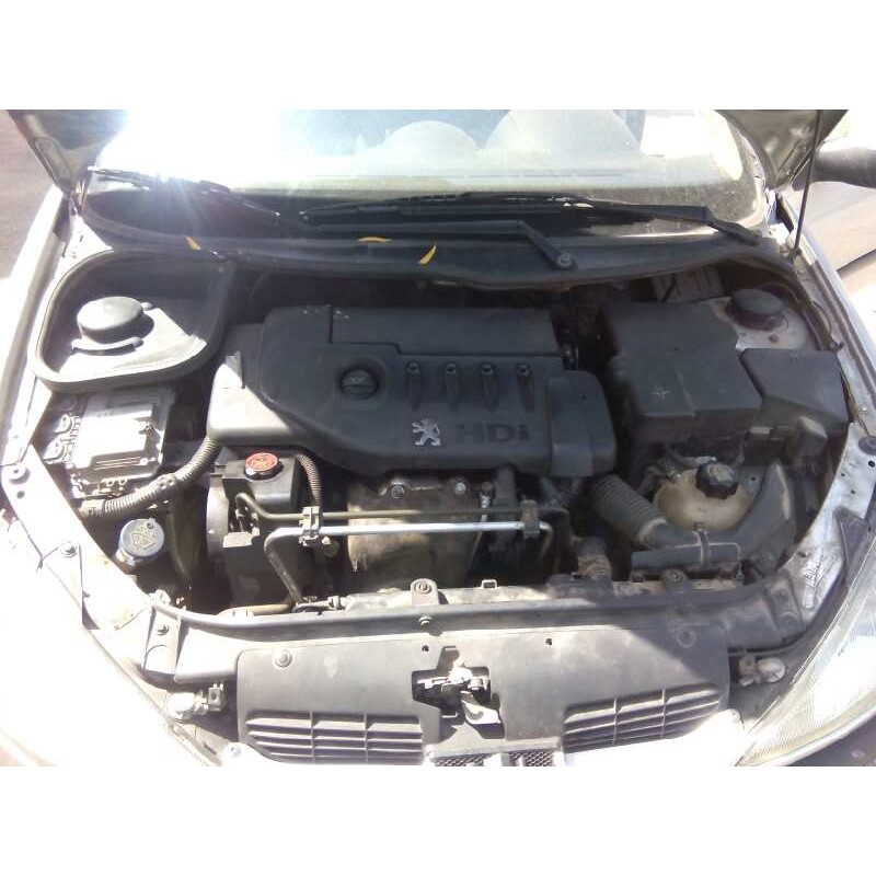 PEUGEOT 206 BERLINA