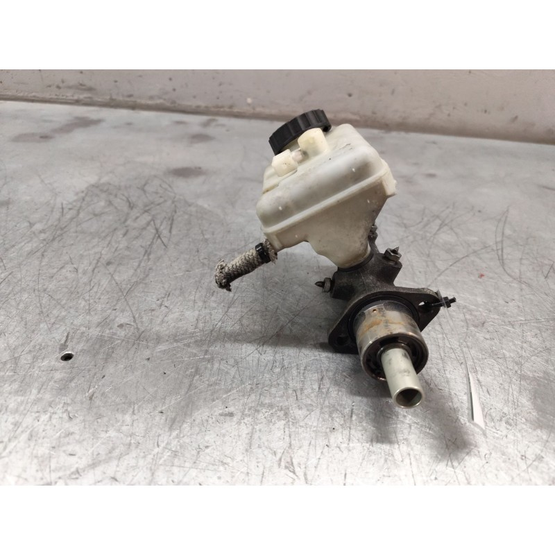 Recambio de bomba freno para mercedes-benz vito (w638) combi 112 cdi (638.194) referencia OEM IAM A0024512802 - Blanco 4