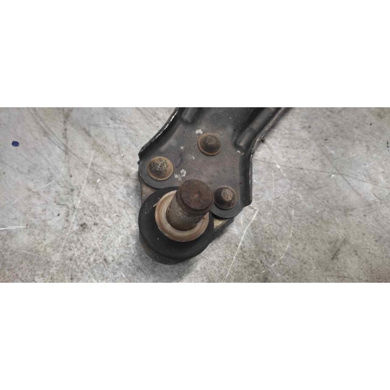 Recambio de brazo suspension inferior delantero izquierdo para mercedes-benz vito (w638) combi 112 cdi (638.194) referencia OEM - Blanco 2