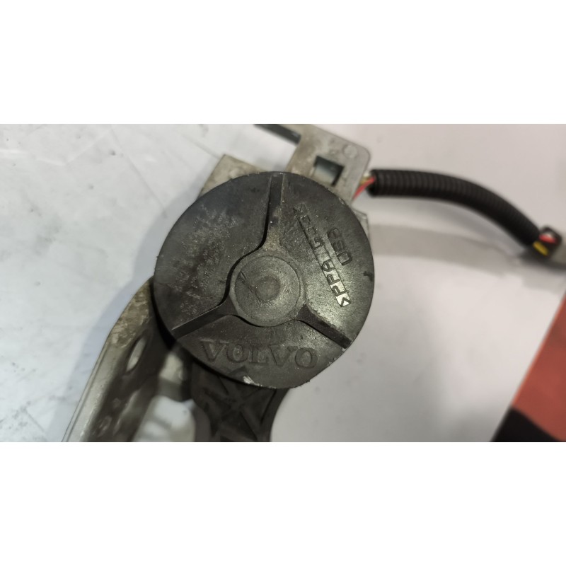 Recambio de pedal acelerador para volvo fm 12 asta 2001 12.1 diesel (d12d340) referencia OEM IAM 20893518 - Blanco 2