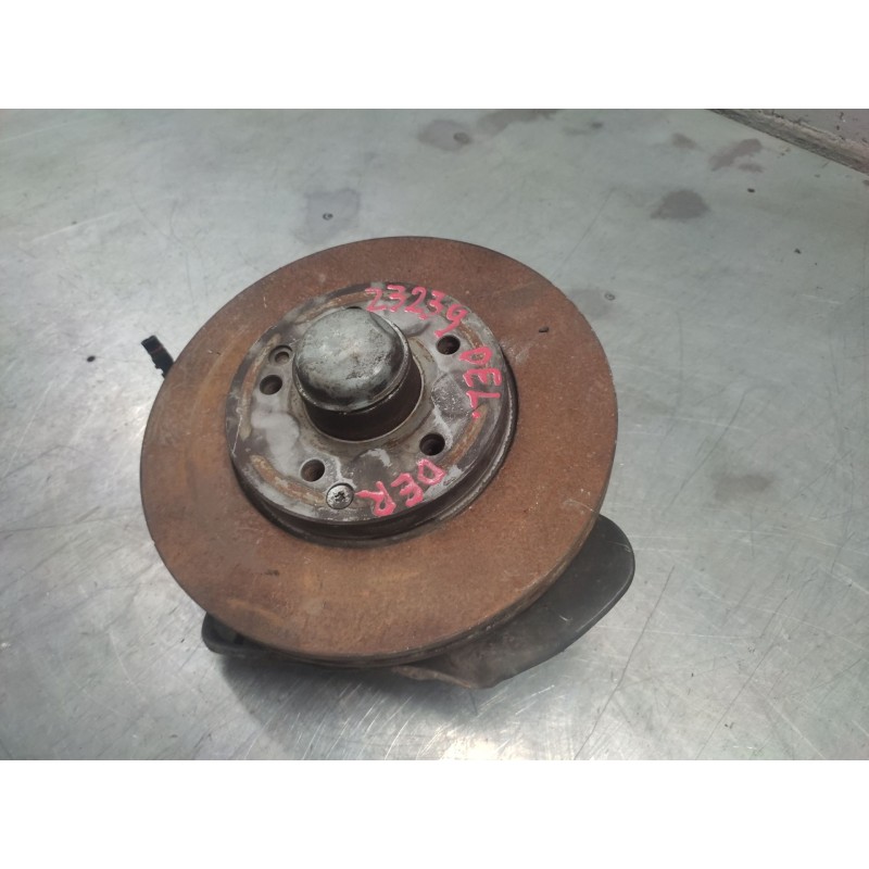 Recambio de mangueta delantera derecha para mercedes-benz clase c (w203) berlina 200 compressor (203.042) referencia OEM IAM 209 - Negro