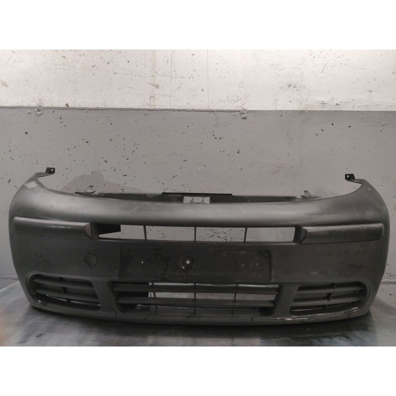 Recambio de paragolpes delantero para renault trafic ii furgoneta (fl) 1.9 dci 100 (fl0c) referencia OEM IAM   