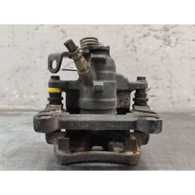 Recambio de pinza freno trasera izquierda para renault trafic ii furgoneta (fl) 1.9 dci 100 (fl0c) referencia OEM IAM - Amarillo 4