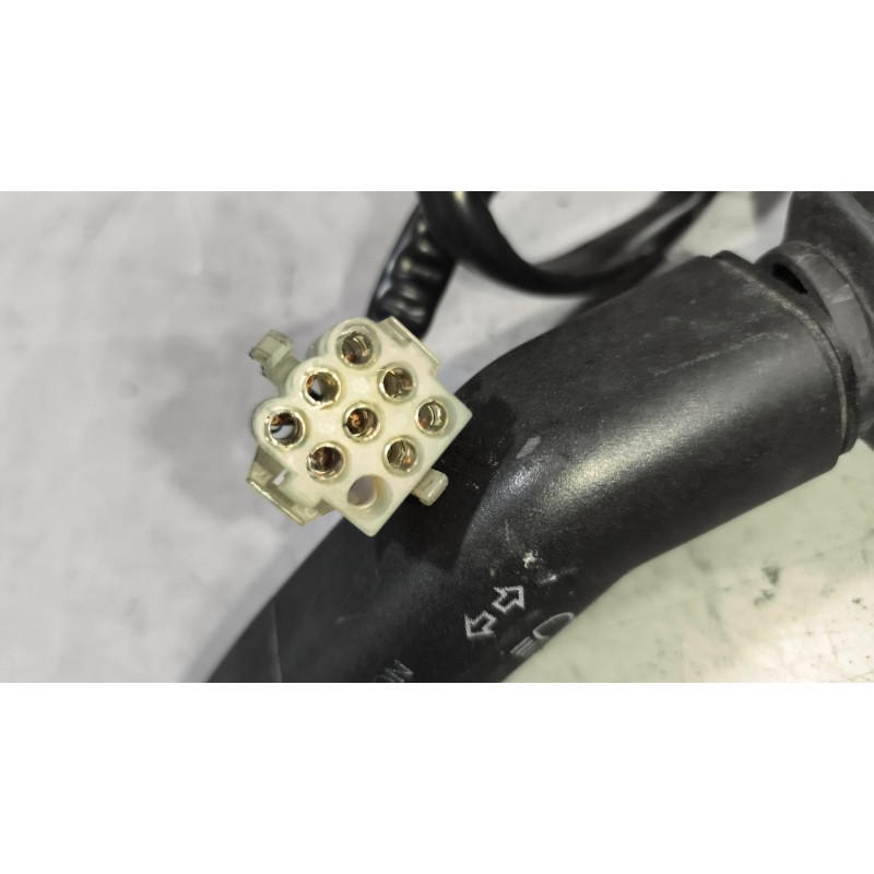 Recambio de mando intermitentes para scania serie 4 (p/r 164 l) 15.6 diesel referencia OEM IAM 1402449 - Blanco 2