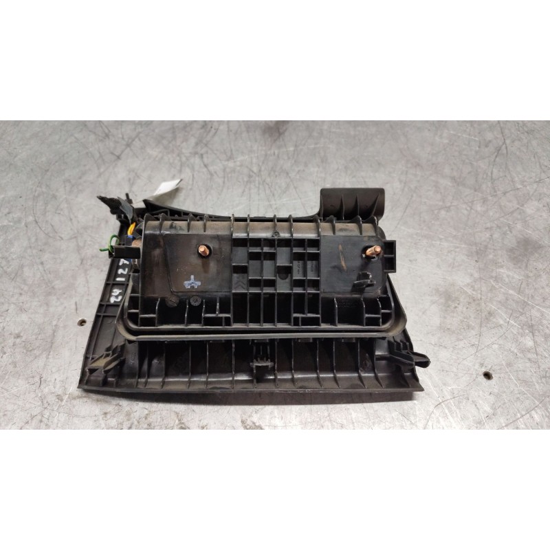 Recambio de airbag delantero izquierdo para peugeot 308 1.6 16v referencia OEM IAM 96559939ZD - Granate 3