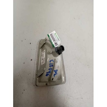 Recambio de piloto delantero derecho para iveco daily caja abierta / volquete referencia OEM IAM 0318228204  